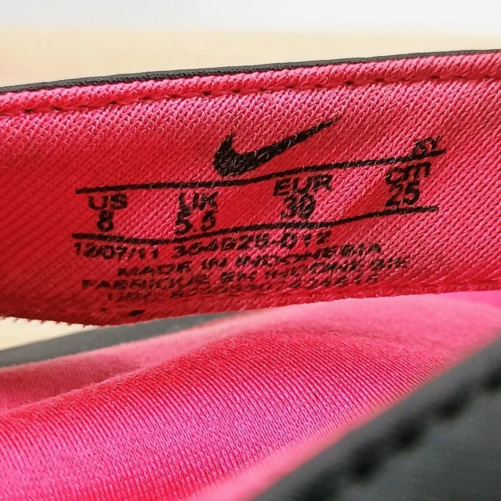 Nike brand style